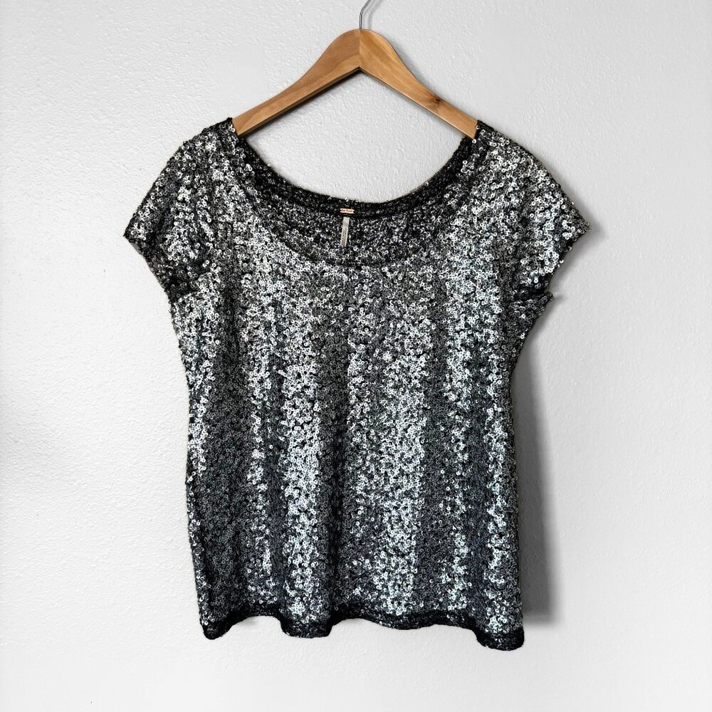 Free People Forever Sparkle Silver Sequin Scallop Back Blouse Womens Extra Small